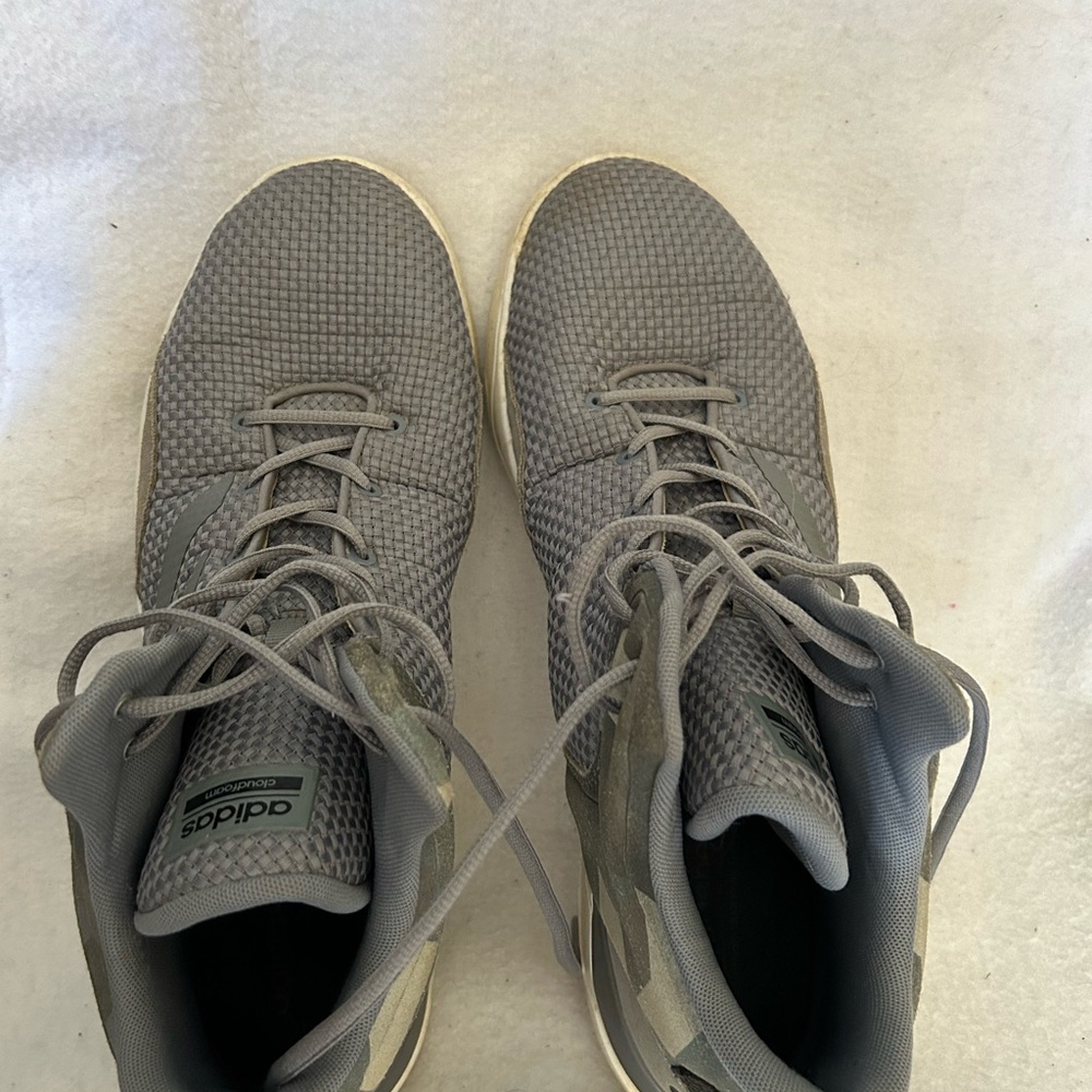 Adidas Men's Gray Sneakers